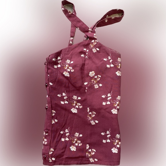 Abercrombie and Fitch red top size medium - Picture 3 of 5